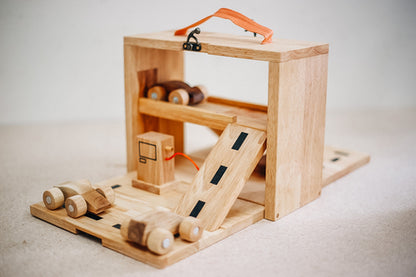 QToys Australia (USA) Toddler Perspex Easel (Copy) (Copy)